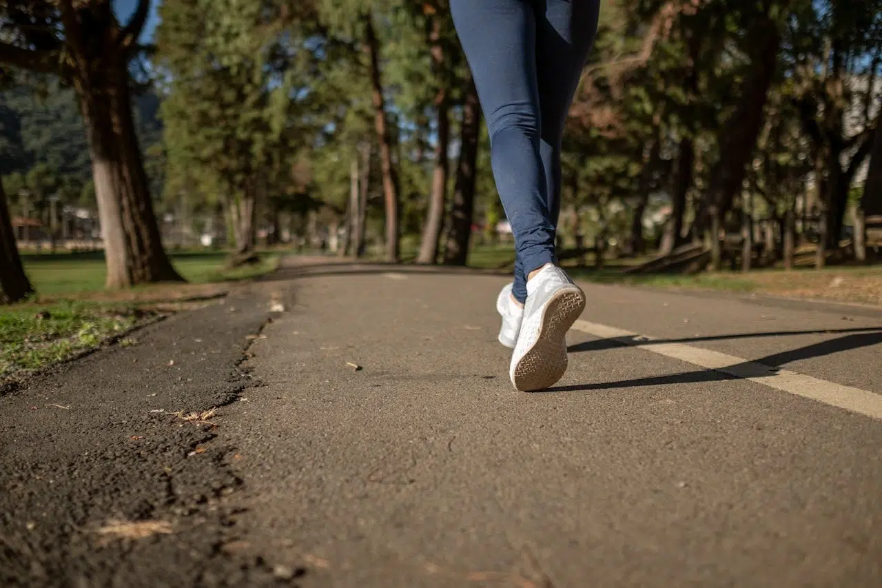 Walking vs Running: Which is the Best Exercise for Your Health?